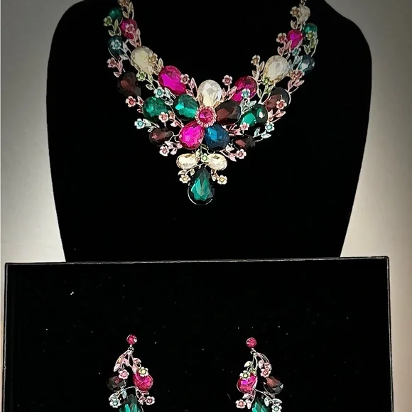 Jeweled Necklace/Earring Set - Picture 2 of 4